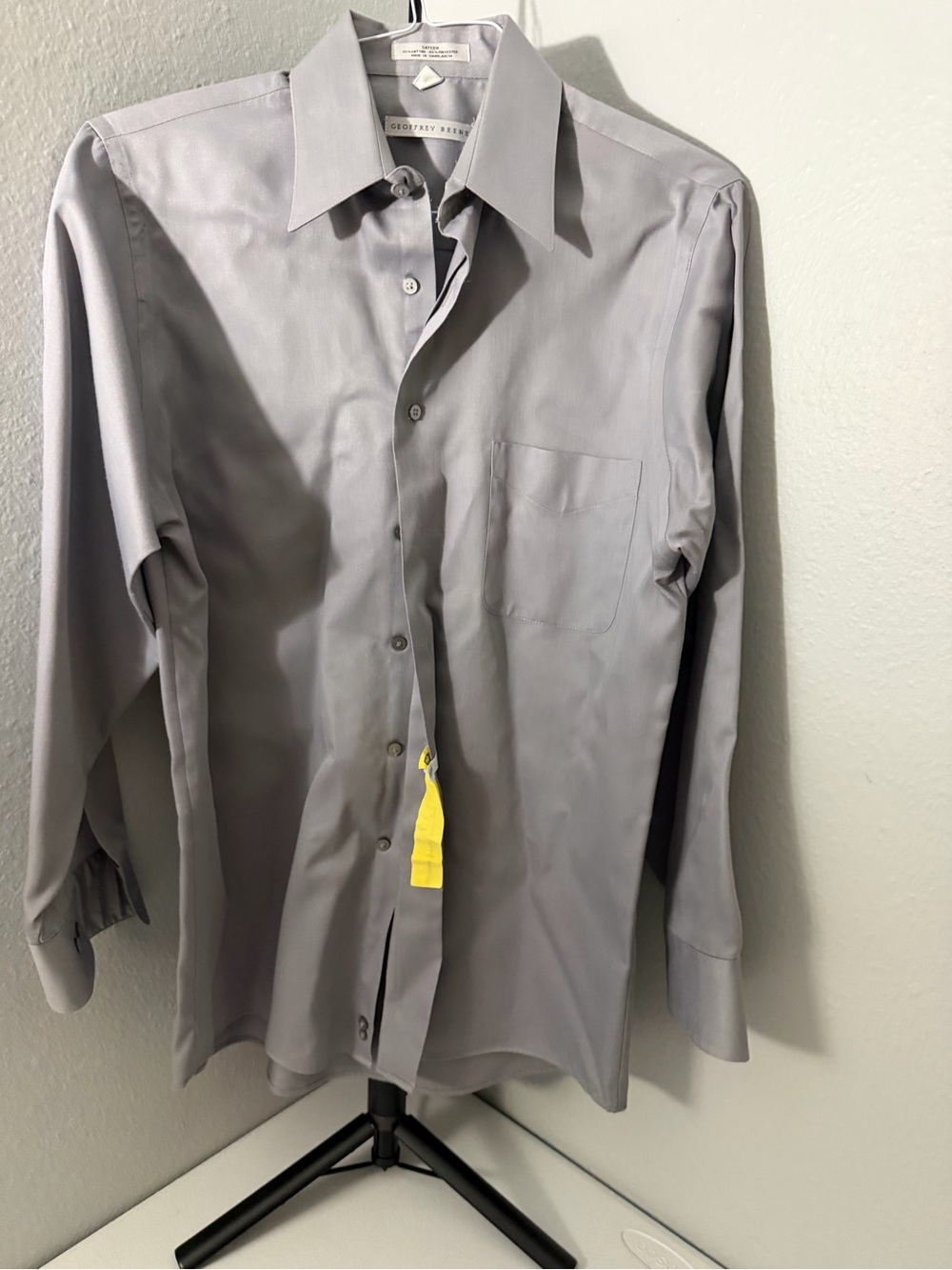 Geoffrey Beene Men's Light Gray Dress Shirt